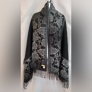 Italian Acrylic Throw Wrap Scarf‎ 76”X30” Manifattura Tessile Chiti Black Gray